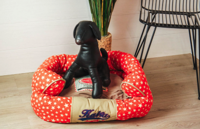 Katsu reunapeti oranssi/beige tähtikuvio